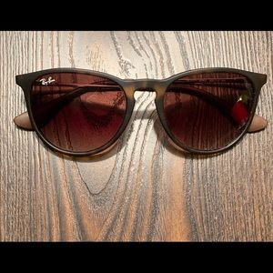 Ray Ban Erika Tortoise Sunnies
